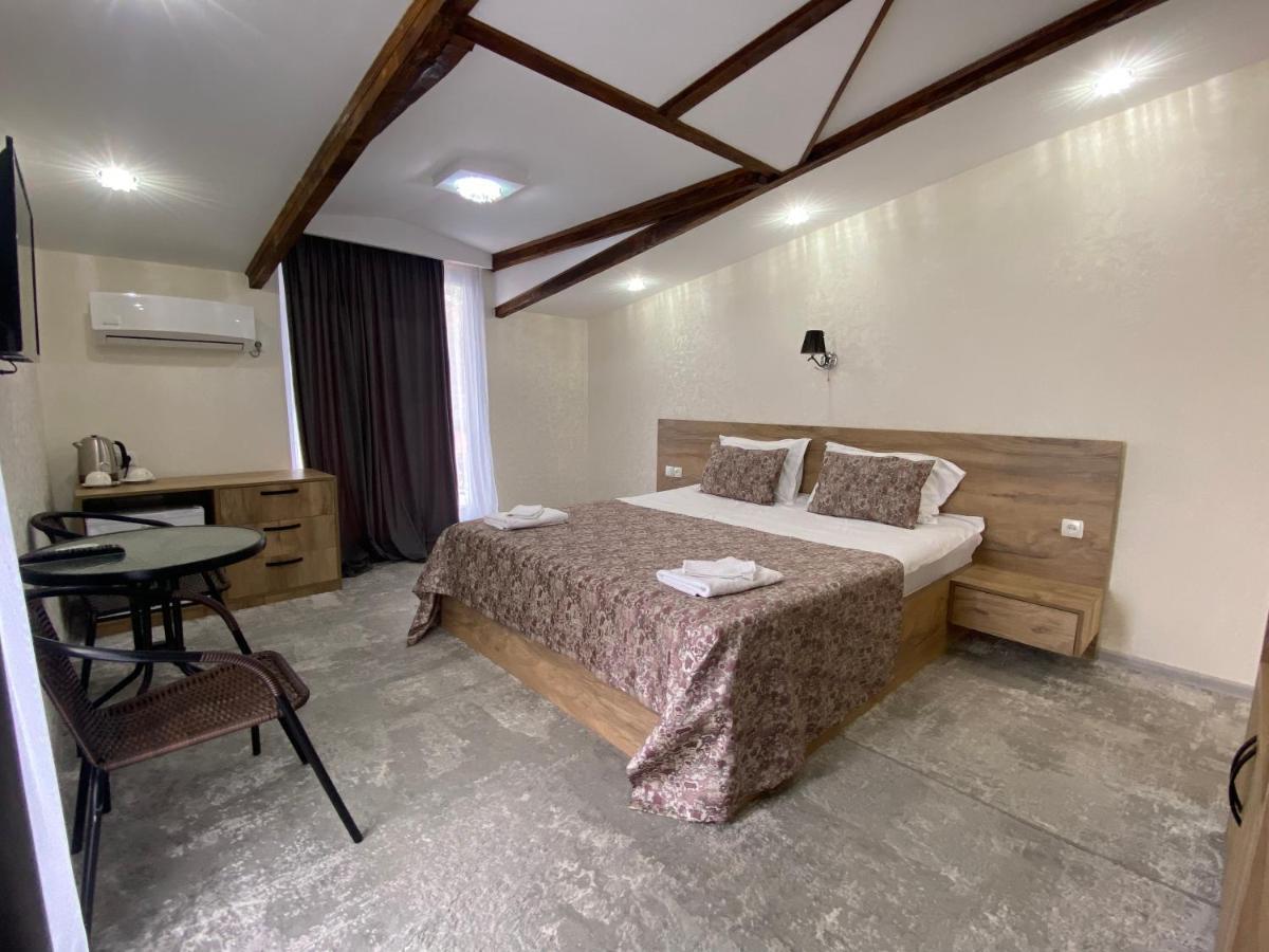Hotel Traveler Сігнагі Екстер'єр фото