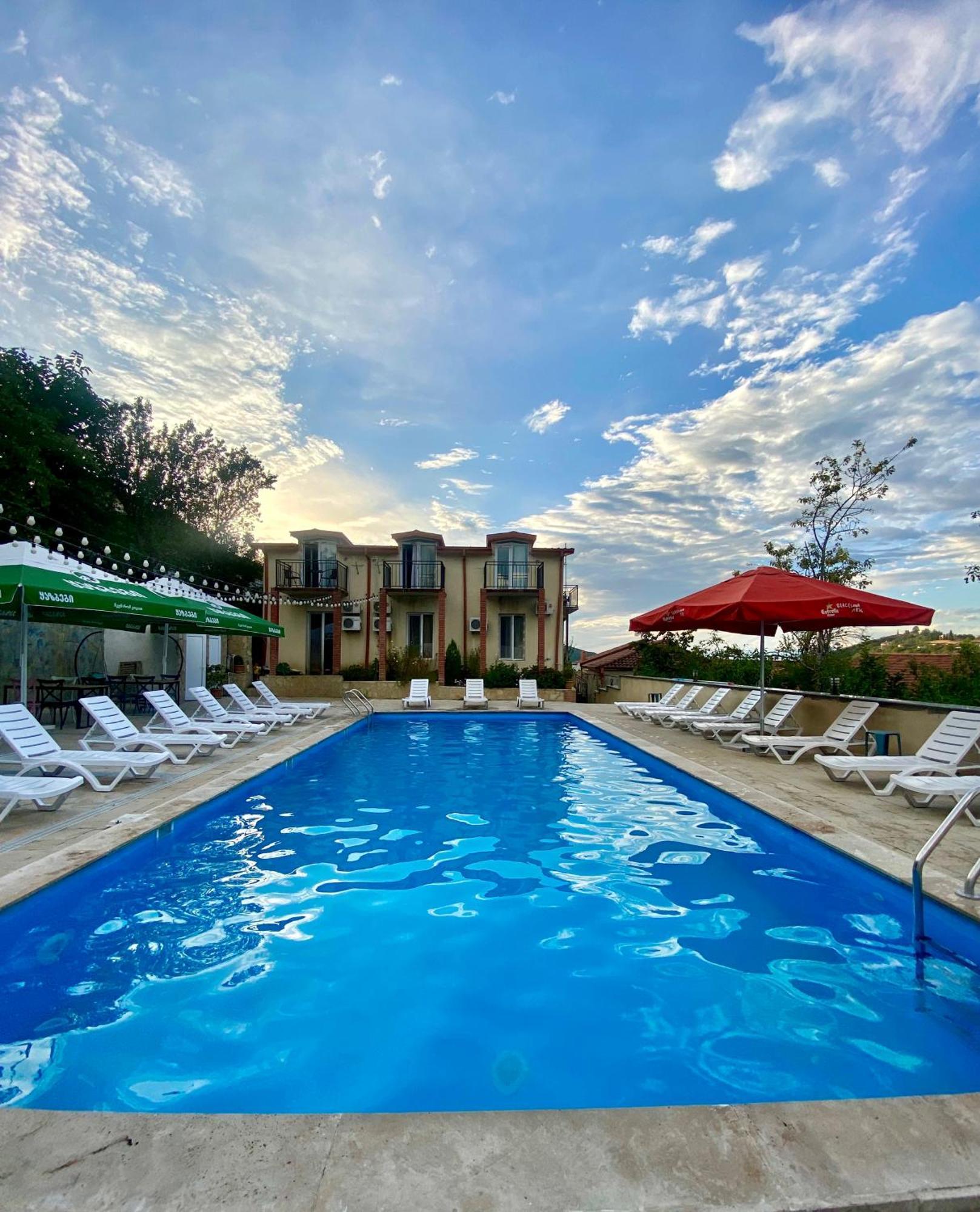 Hotel Traveler Сігнагі Екстер'єр фото